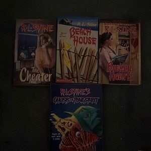 Fear Street/ Goosebumps Set of 7 books R. L. Stine